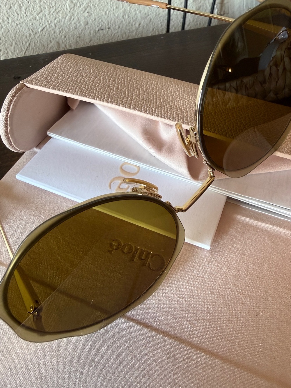 New Rare Chloe Gold Frame Brown Gradient Round Scalloped Sunglasses - Picture 3 of 16